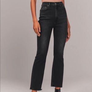 Abercrombie & Fitch The Kick Flare Ultra High Rise Black Denim Jeans | size 25